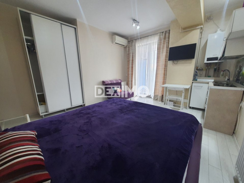 OCAZIE! MAMAIA-SUMMERLAND STUDIO MOBILAT SI UTILAT MODERN VEDERE CATRE MARE