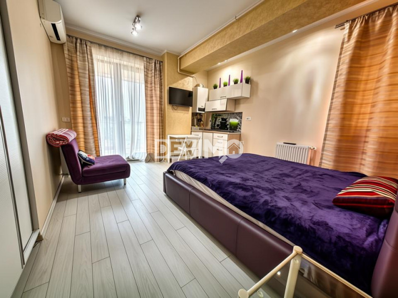 OCAZIE! MAMAIA-SUMMERLAND STUDIO MOBILAT SI UTILAT MODERN VEDERE CATRE MARE