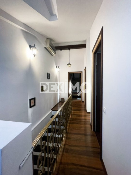 CASA MODERNA 3 CAMERE 2 BAI P+M CURTE 20 MP