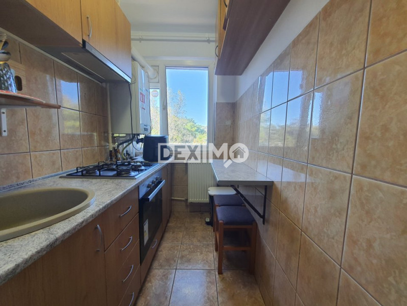 OCAZIE!!! INEL II-SALVARE APARTAMENT CU 2 CAMERE CENTRALA PE GAZE