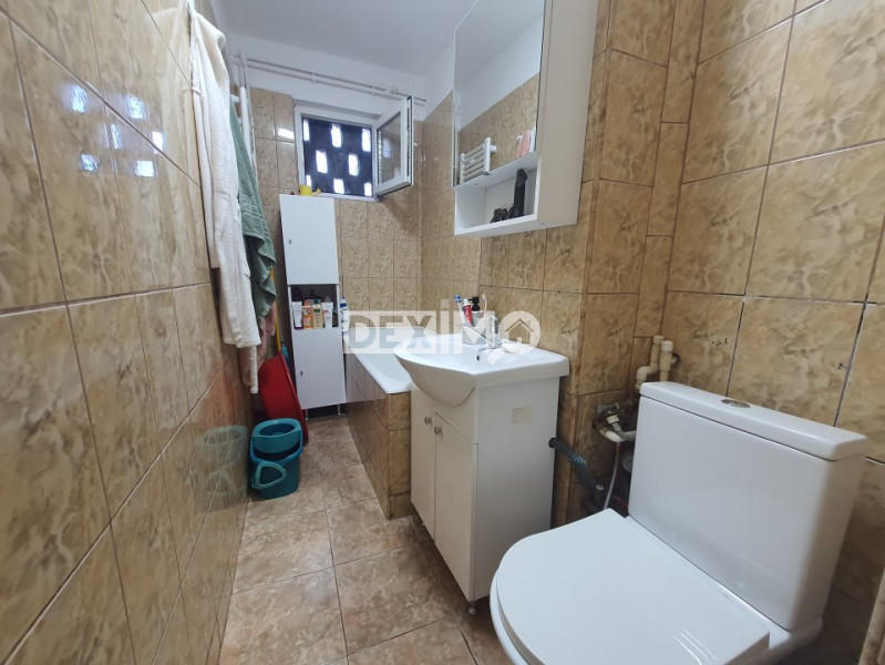 OCAZIE!!! INEL II-SALVARE APARTAMENT CU 2 CAMERE CENTRALA PE GAZE