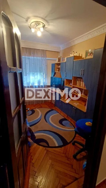 TOMIS III-ANAF ET 3 APARTAMENT CU 3 CAMERE MOBILAT CENTRALA GAZE