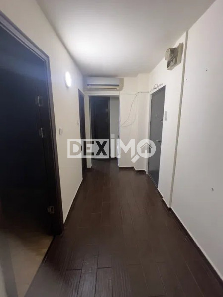 POARTA 6-APARTAMENT 2 CAMERE DECOMANDAT CENTRALA GAZE