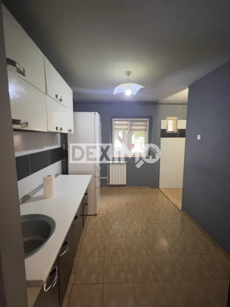 POARTA 6-APARTAMENT 2 CAMERE DECOMANDAT CENTRALA GAZE