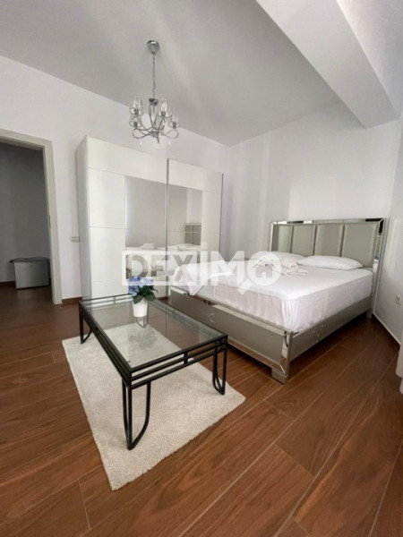 Studio La Malul Marii - Zona Hotel Opera - La Cheie !