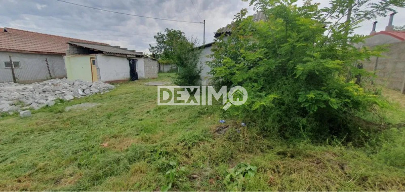 Teren Palazu Mare - Utilitati La Poarta 