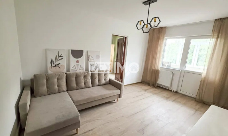 Apartament La Cheie - Renovat Complet - Zona Scoala 8