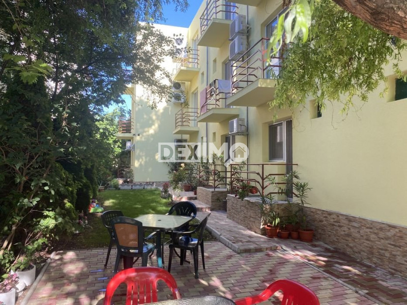 Vila 27 Camere - Localitatea Costinesti - 100m De Plaja