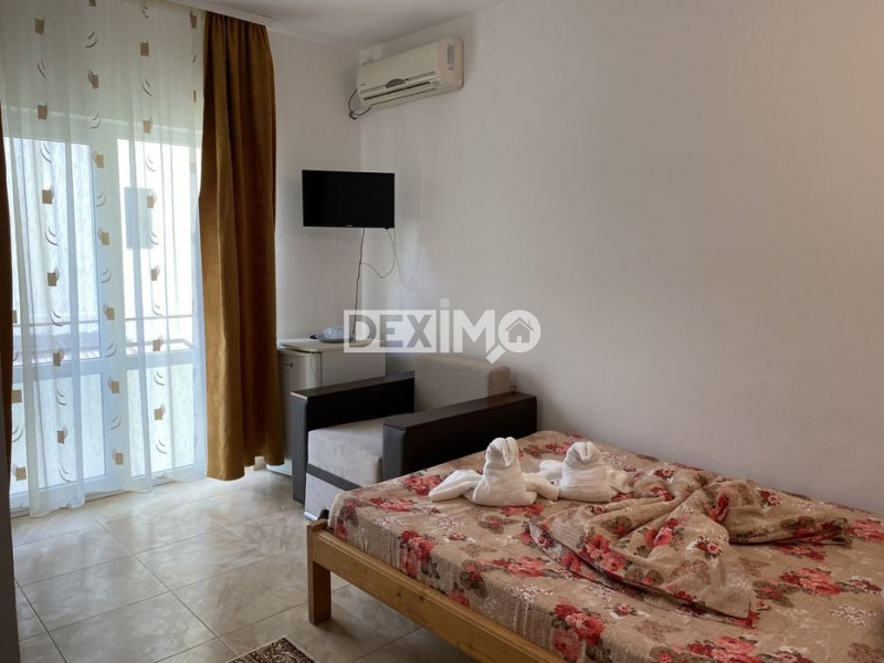 Vila 27 Camere - Localitatea Costinesti - 100m De Plaja