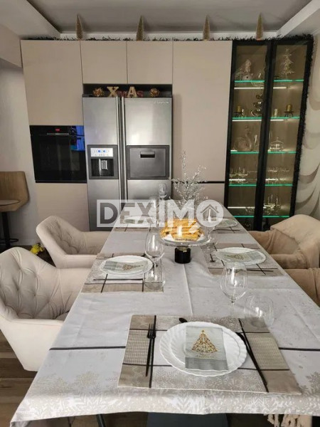 Vila modernă cu piscină și garaj – Faleza Nord, Constanța 340.000 EURO