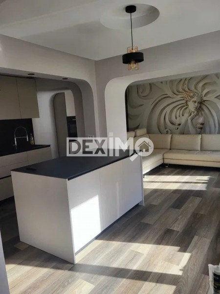 Vila modernă cu piscină și garaj – Faleza Nord, Constanța 340.000 EURO