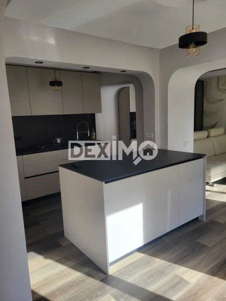 Vila modernă cu piscină și garaj – Faleza Nord, Constanța 340.000 EURO