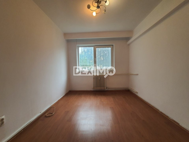 TOMIS NORD-CIRESICA-APARTAMENT CU 3 CAMERE DECOMANDAT 68 MP