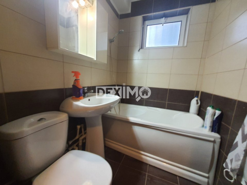 TOMIS NORD-CIRESICA-APARTAMENT CU 3 CAMERE DECOMANDAT 68 MP