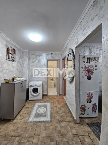 VICTORIA-APARTAMENT CU 2 CAMERE MOBILAT CENTRALA GAZE