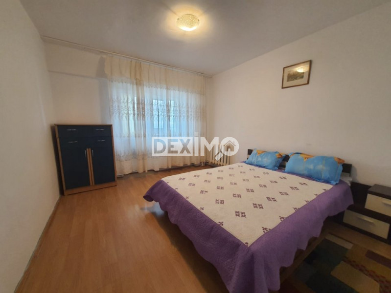 FALEZA NORD-CONSILIERI-APARTAMENT CU 3 CAMERE VEDERE CATRE MARE