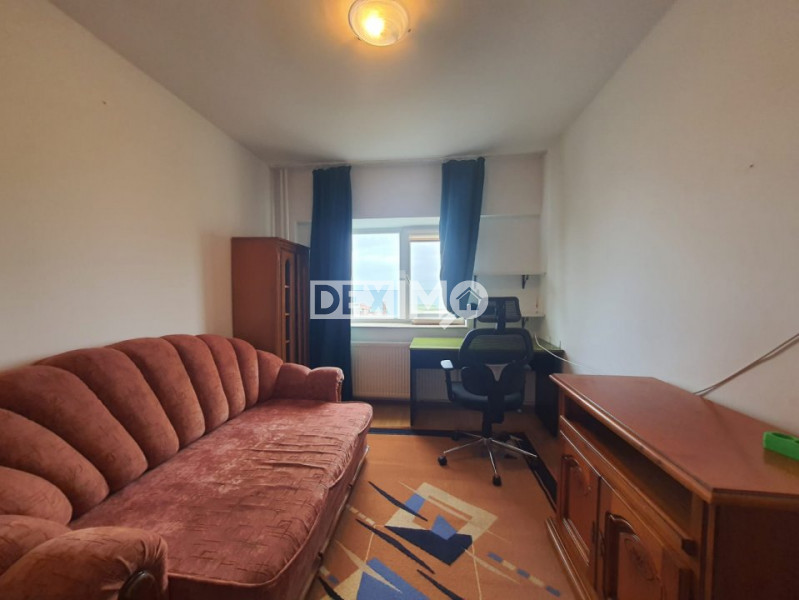 FALEZA NORD-CONSILIERI-APARTAMENT CU 3 CAMERE VEDERE CATRE MARE