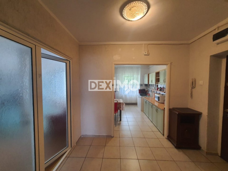 FALEZA NORD-CONSILIERI-APARTAMENT CU 3 CAMERE VEDERE CATRE MARE 600 Euro