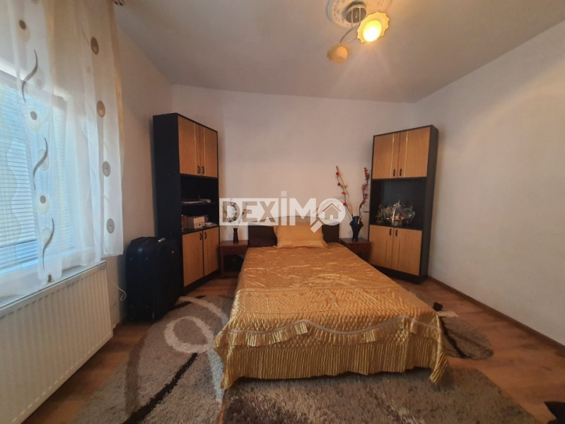 Casa In Ovidiu - La Doi Pasi De Lac - Teren Generos !