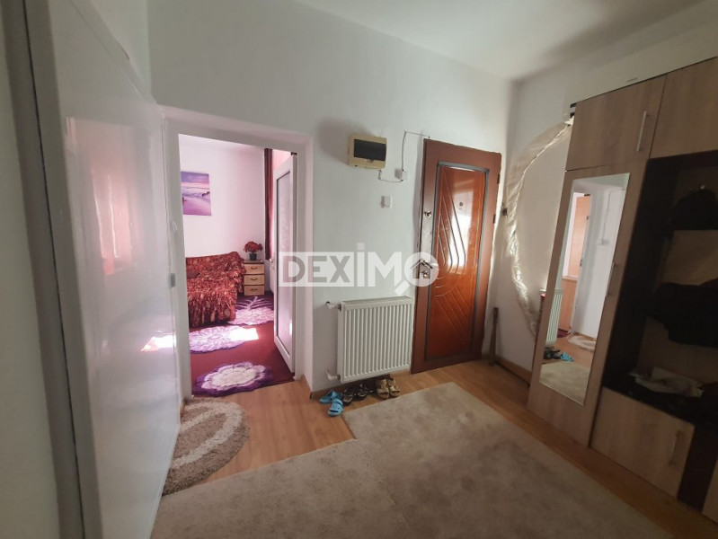 Casa In Ovidiu - La Doi Pasi De Lac - Teren Generos !