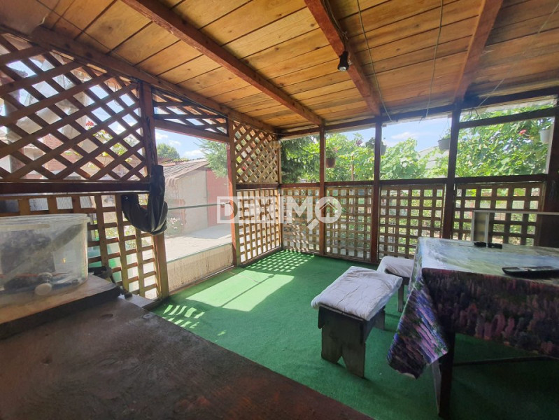 Casa In Ovidiu - La Doi Pasi De Lac - Teren Generos !