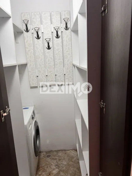 FALEZA NORD-APARTAMENT CU 3 CAMERE ETAJ 1 APROAPE DE PLAJA-LOC PARCARE