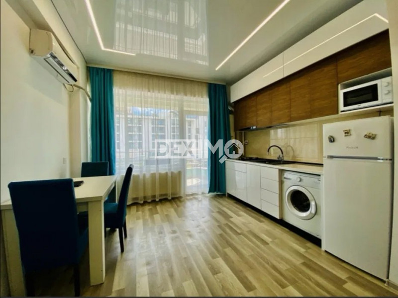 SUMMERLAND-STATIUNEA MAMAIA - APARTAMENT 2 CAMERE ORIENTAT CATRE MARE
