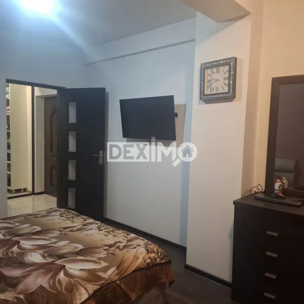 SCAFANDRI-APARTAMENT CU 2 CAMERE MOBILAT VEDERE CATRE MARE