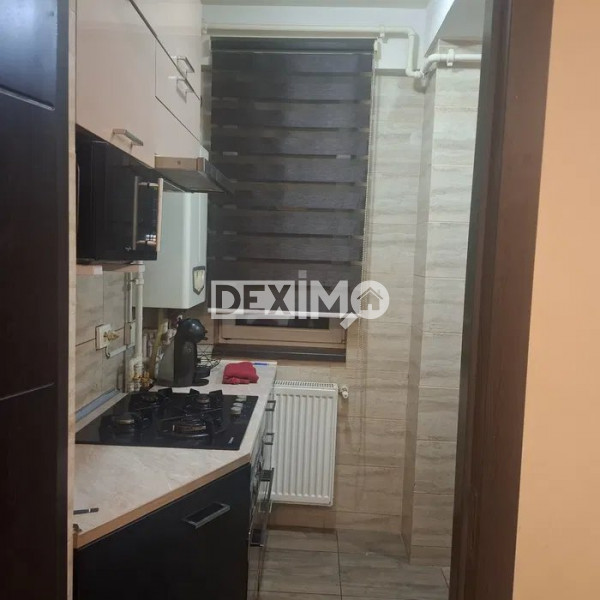 SCAFANDRI-APARTAMENT CU 2 CAMERE MOBILAT VEDERE CATRE MARE