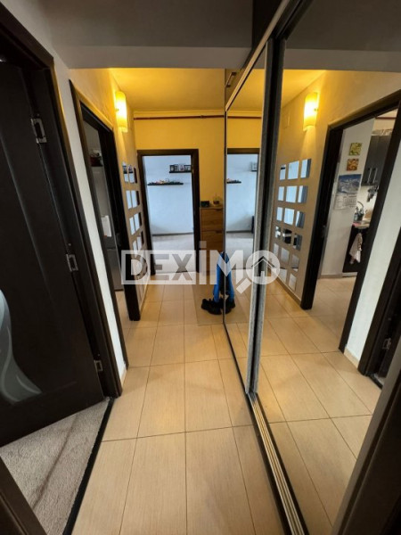 CASA DE CULTURA - APARTAMENT CU 2 CAMERE DECOMANDAT MOBILAT