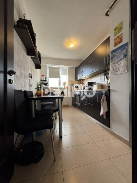 CASA DE CULTURA - APARTAMENT CU 2 CAMERE DECOMANDAT MOBILAT