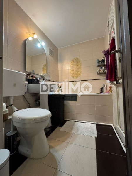 CASA DE CULTURA - APARTAMENT CU 2 CAMERE DECOMANDAT MOBILAT