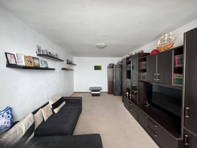 CASA DE CULTURA - APARTAMENT CU 2 CAMERE DECOMANDAT MOBILAT