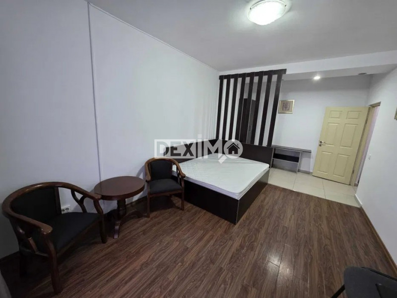 STUDIO PRIMO-DEZROBIRII ETAJ 1 PRET 320 EURO