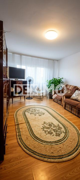 Apartament Decomandat - Etajul I - Centrala Gaze !