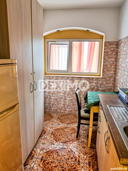 Apartament Decomandat - Spatiu Comercial In Acte - Abator
