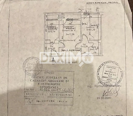 Apartament Decomandat - Spatiu Comercial In Acte - Abator