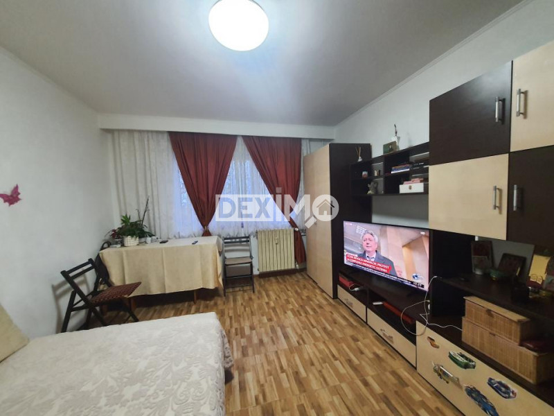 POARTA 6 - GARSONIEREA INCADRATA ETAJ INTERMEDIAR