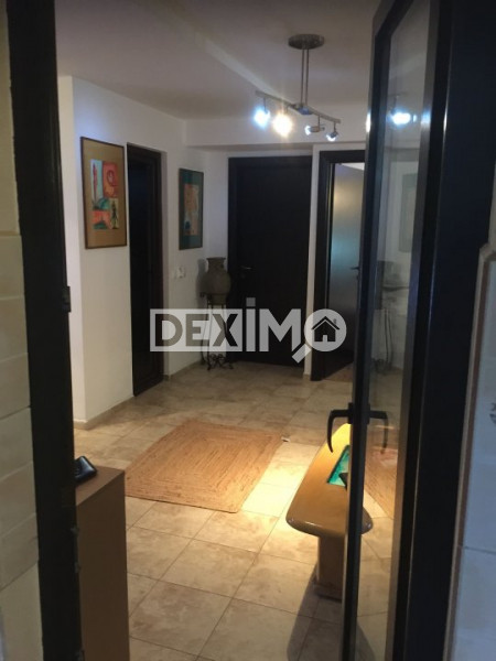 Apartament 3 Camere - Zona Mamaia Nord -  Loc Parcare