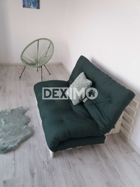 Garsoniera - Zona Compozitori - Boxa - Loc De Parcare