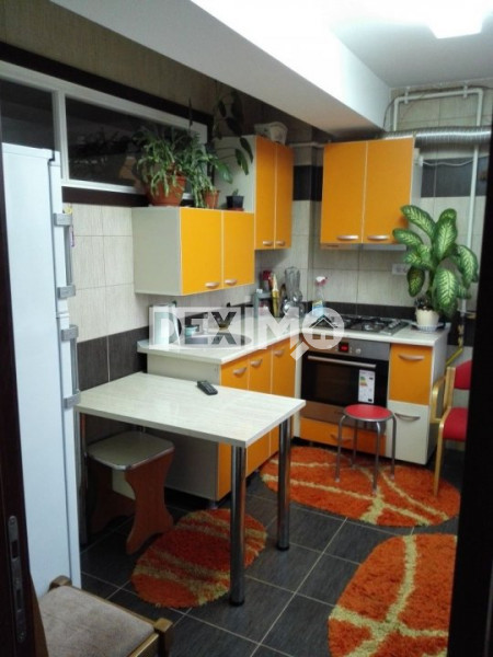 Apartament 2 Camere - Zona Tomis Nord - Mobilat/Utilat
