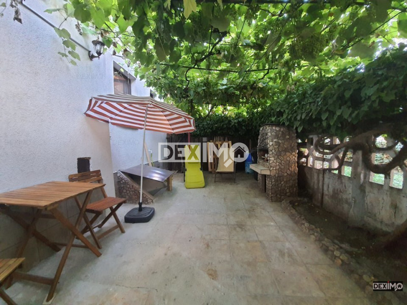 REPUBLICA CASA CU 2 CAMERE CURTE BECI RENOVATA  