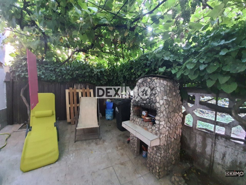 REPUBLICA CASA CU 2 CAMERE CURTE BECI RENOVATA  