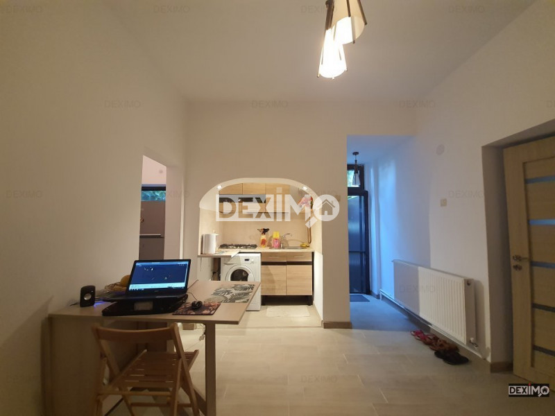 REPUBLICA CASA CU 2 CAMERE CURTE BECI RENOVATA  