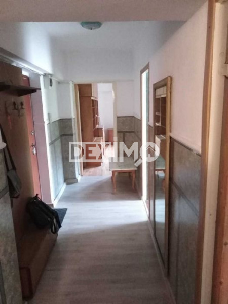 Apartament 2 Camere - Zona Tomis II - Etaj 3 - Gaze La Usa