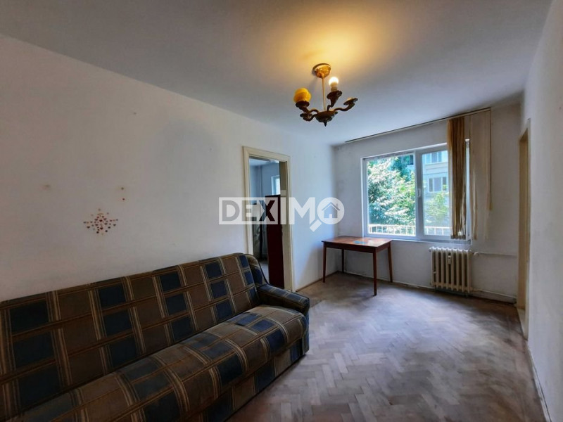 Apartament 2 Camere - Zona Tomis Nord - Etaj 2 - Necesita Renovare