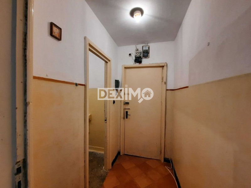 Apartament 2 Camere - Zona Tomis Nord - Etaj 2 - Necesita Renovare