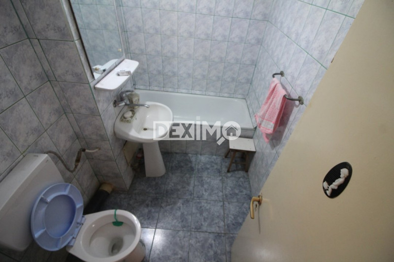 Apartament 2 Camere - Zona CET - Etaj 1 - Gaze La Usa