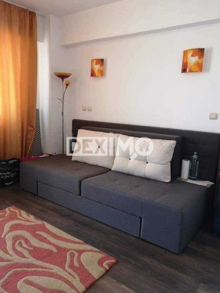 Apartament 3 Camere - Zona Tomis Plus - Mobilat - Loc De Parcare