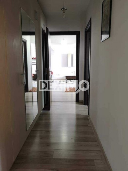 Apartament 3 Camere - Zona Tomis Plus - Mobilat - Loc De Parcare